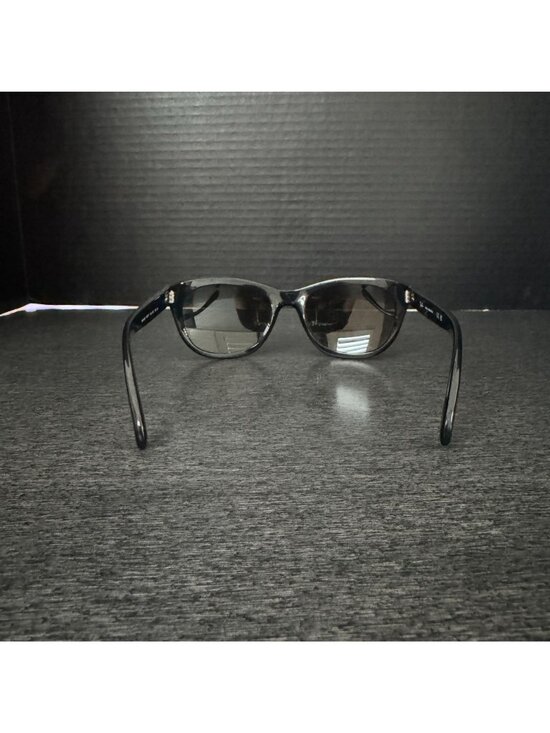 NWOT Ray-Ban RB4216 601/71 56mm Sunglasses Women\'s Black Frame Case Dust Bag